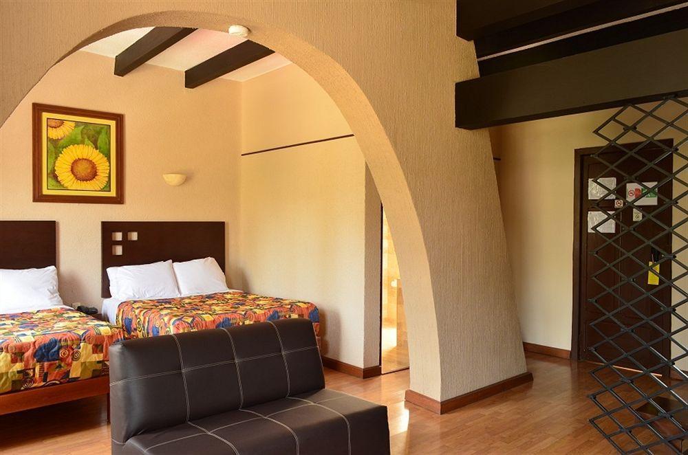Voco Royalty Puebla Downtown By Ihg Hotell Exteriör bild